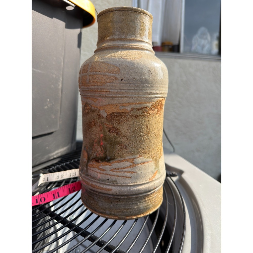 VTG Hand-crafted Ceramic Vase Art Pottery Home Decorative Brown and Beige Finish